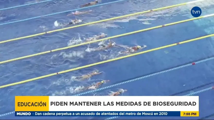 Escuelas que imparten clase de natación están solicitando la indumentaria