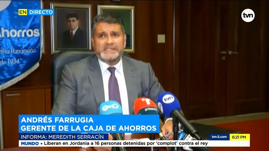 Gerente de la Caja de Ahorros reacciones se señalamientos