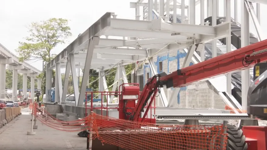 Panama Metro Line 3 Begins Installing Burunga Overpass; Traffic Changes Expected