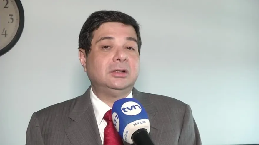 Diputado Rosas confirma archivo de denuncia a Harry Díaz