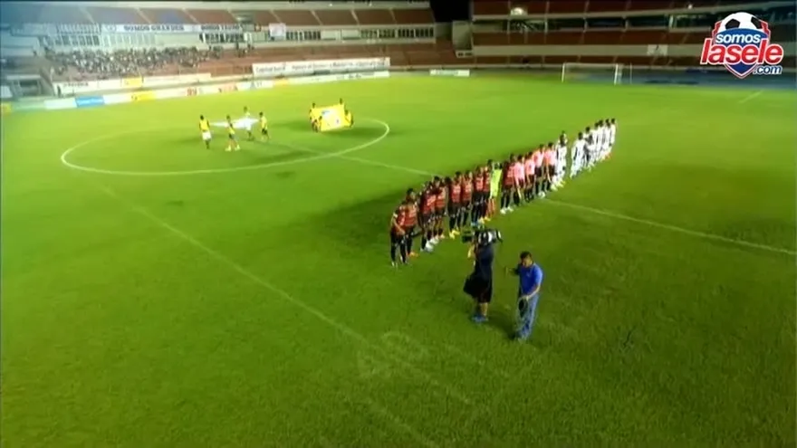 Tauro 1 - 0 Sporting SM / Medio tiempo