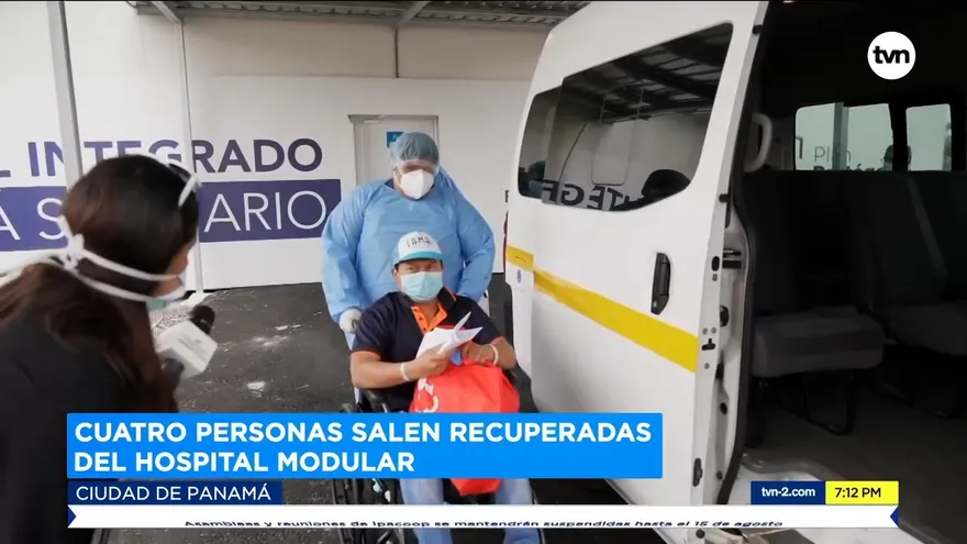 Cuatro pacientes salen recuperados del Hospital Modular