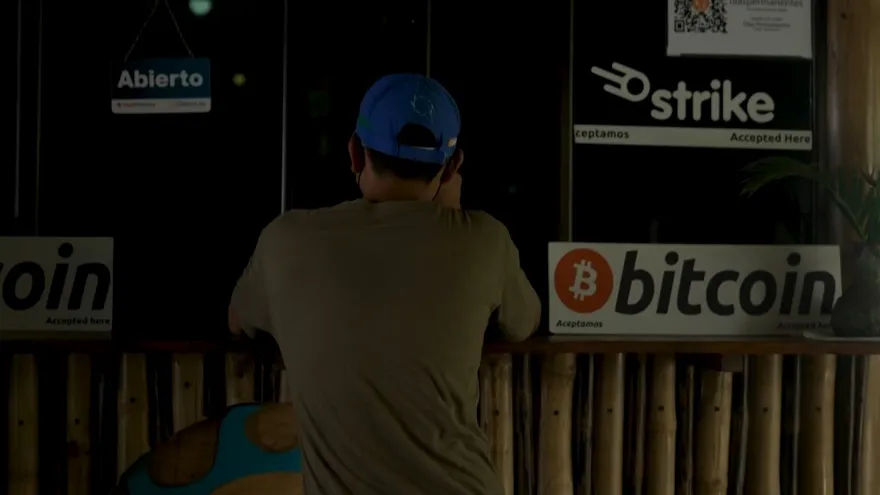 Comenzó la era del bitcóin en El Salvador
