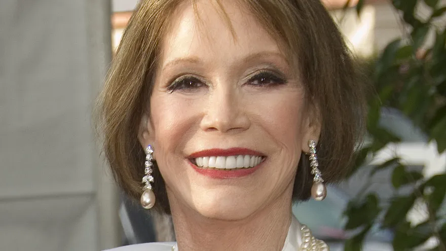 Muere legendaria actriz Mary Tyler Moore