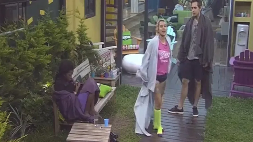 Nelva le contó su sueño a los chicos.