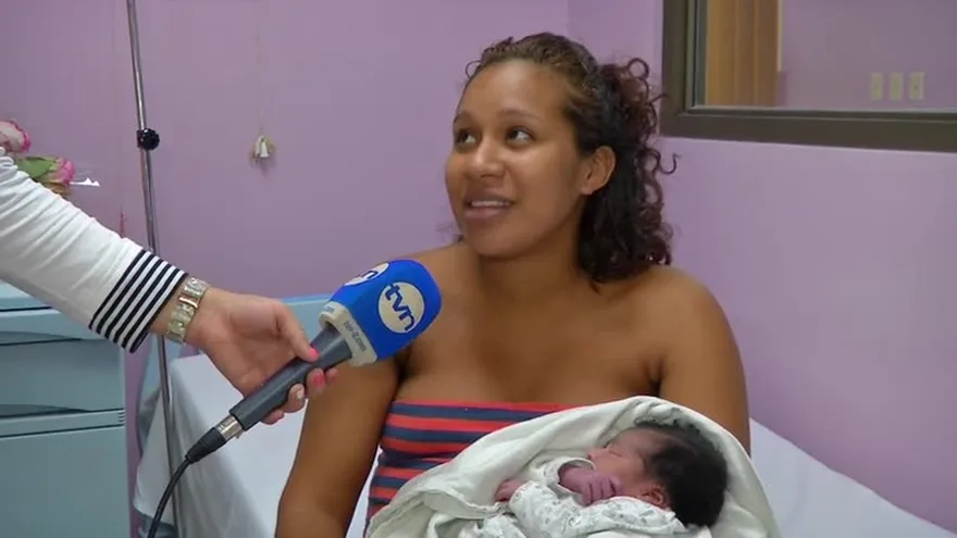 Primer bebé nacido el Día de la Madre