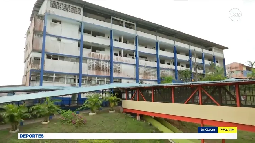 Sobrepoblación de estudiantes, el talón de Aquiles para retornar a clases