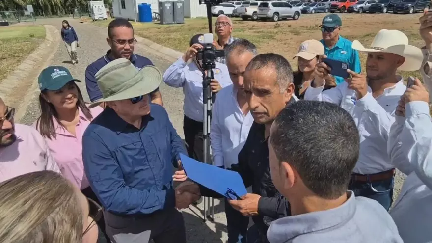 Los productores de Tierras Altas entregaron un carta al ministro de Ambiente para que se pueda replantear la situación de la producción agrícola en áreas de amortiguamiento del Parque Nacional Volcán Barú