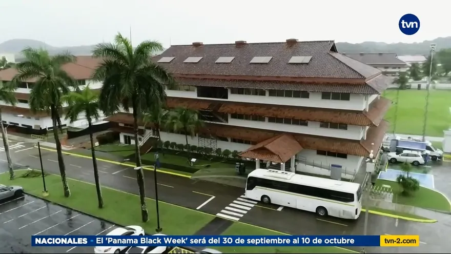 Academia para estudiantes de escuelas oficiales