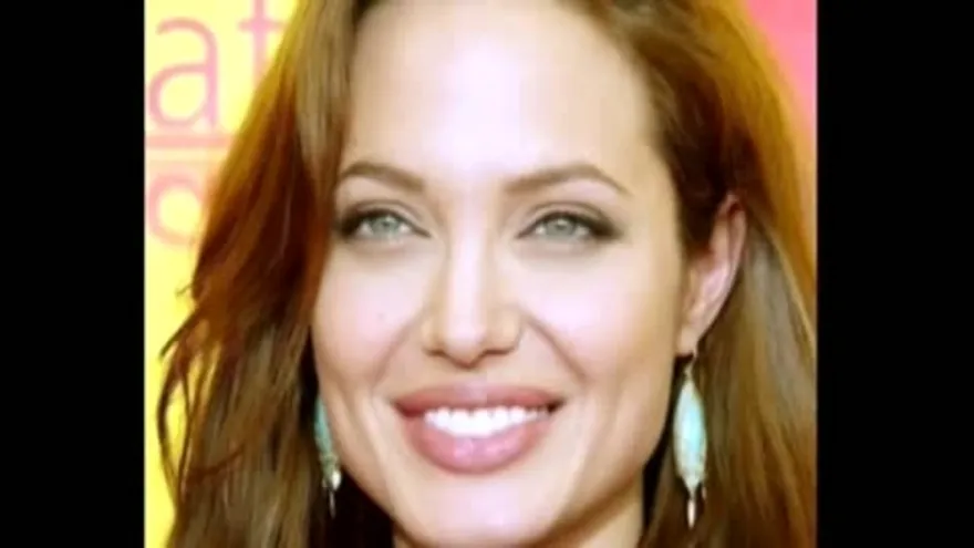 Angelina Jolie se divorcia de Brad Pitt