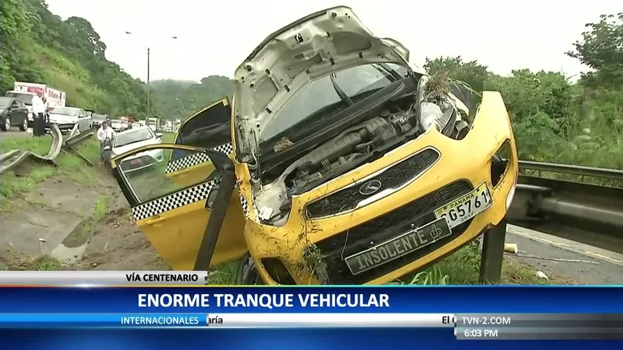 Cinco heridos tras accidente de tránsito en Vía Centenario