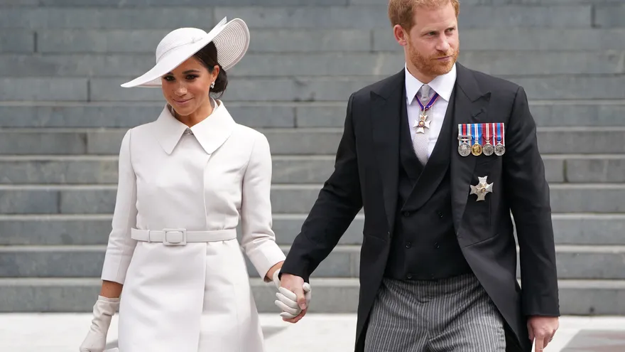 El príncipe Enrique y su esposa Meghan Markle.
