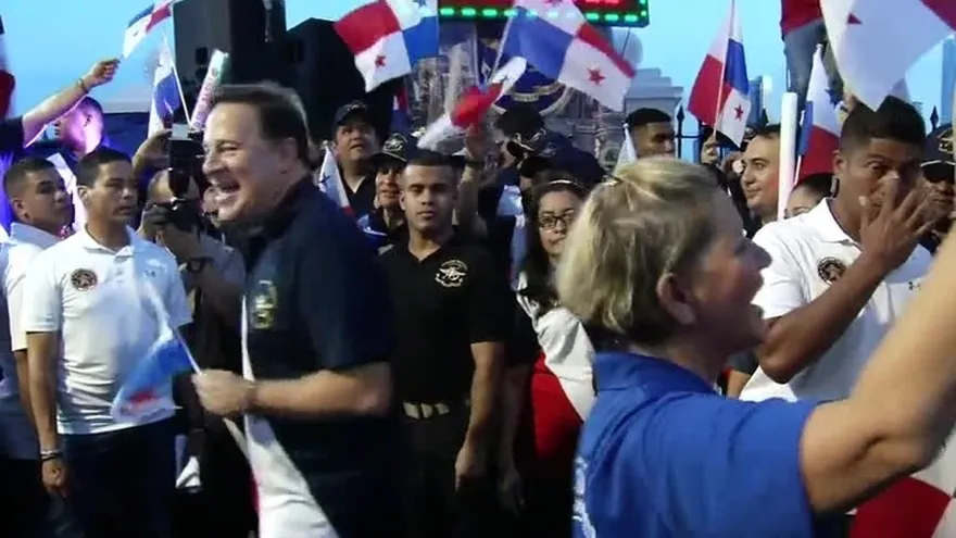 Presidente Varela disfruta de las dianas
