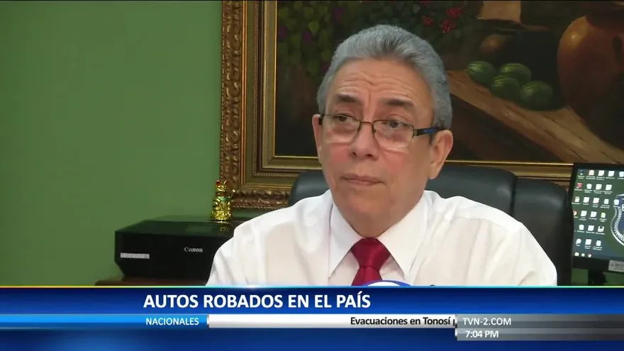 Policía tras la pista de banda de roba autos en la capital