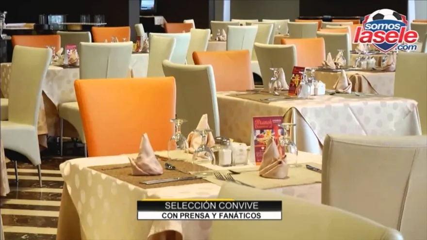 Convivencia en el hotel de la Sele