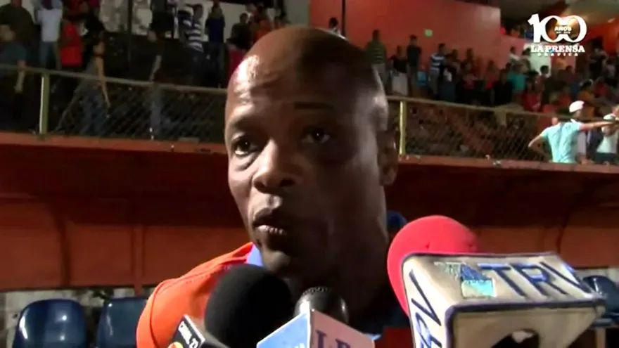 Triplete de goles de Nicolás Muñoz y declaraciones de Julio Dely Valdés