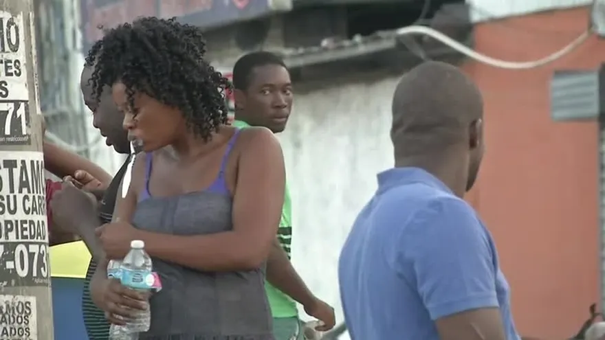 Africanos siguen varados en frontera tico-panameña