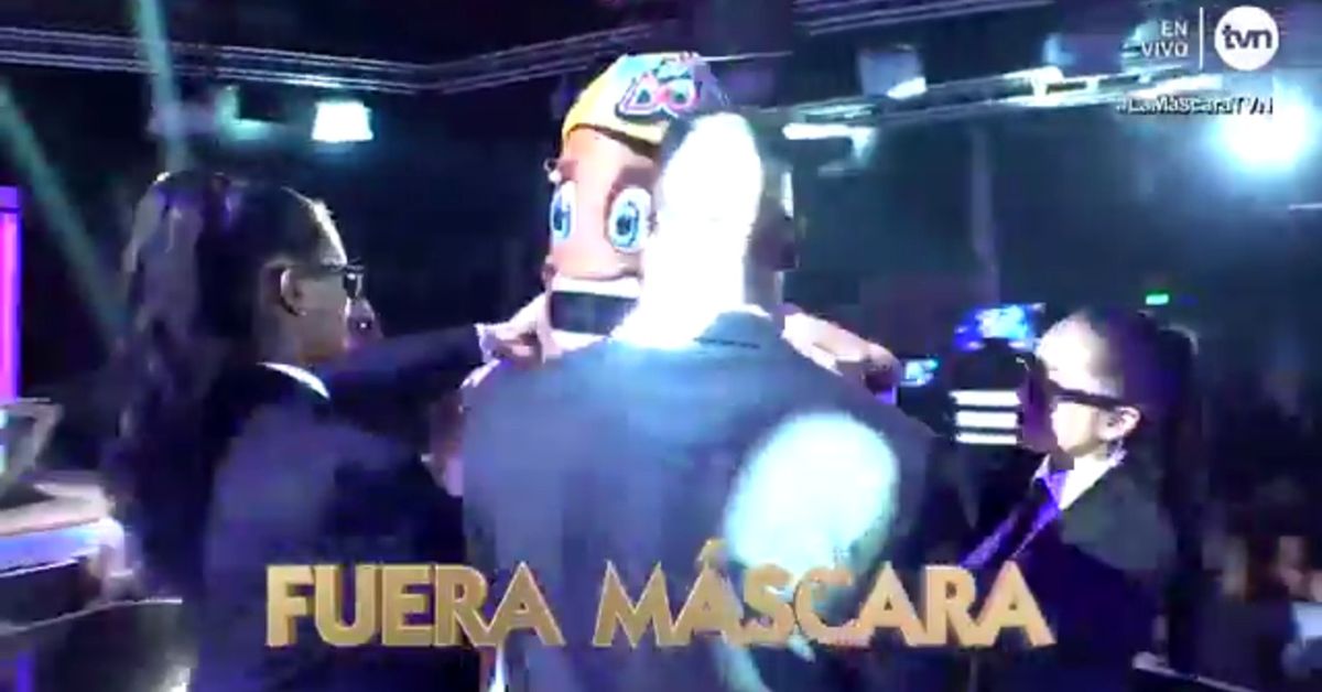 Quien Es El Hot Dog En La Mascara
