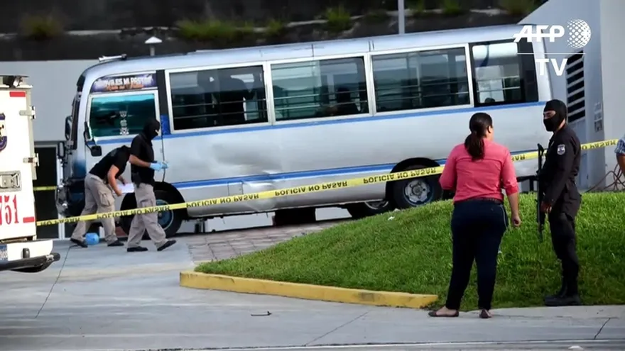 Pandillas salvadoreñas asesinan a séptimo chofer