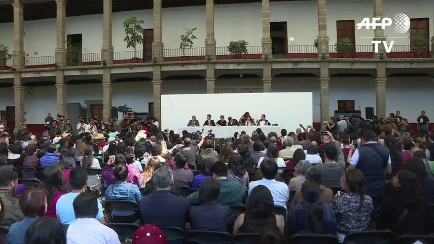 Expertos se van de sin poder encontrar estudiantes de Ayotzinapa