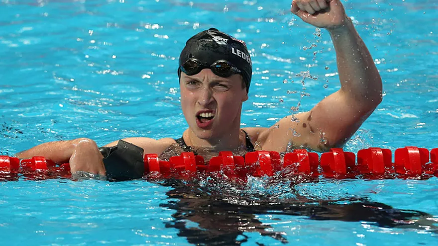Ledecky celebra.