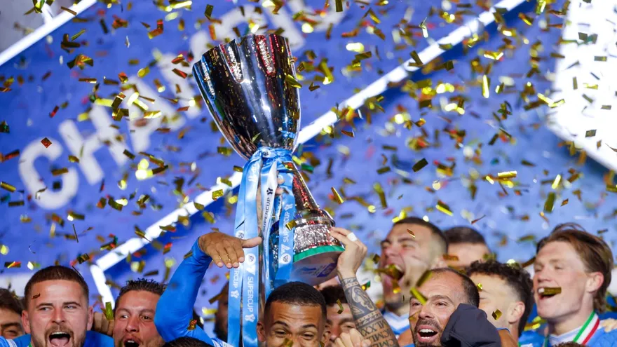 Napoles ganador de la Supercopa de Italia