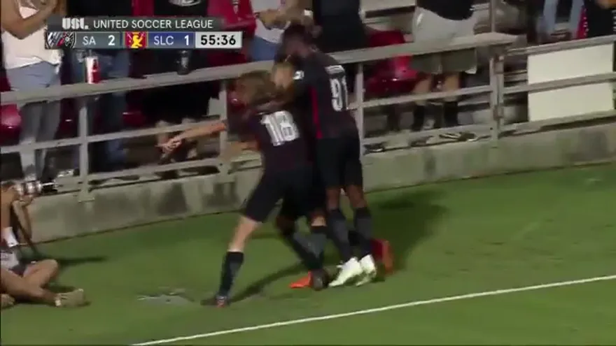 El gol de  Ever Guzmán que le ha dado la vuelta al mundo