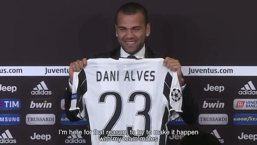 Dani Alves: "La Juve tiene un sueño y yo quiero intentar junto a ellos poder hacer ese sueño"