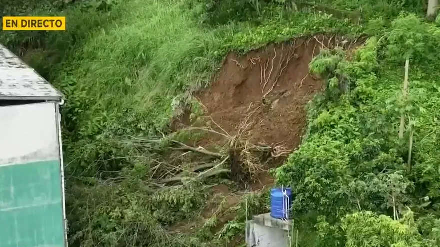 Deslizamiento de tierras en Río Abajo