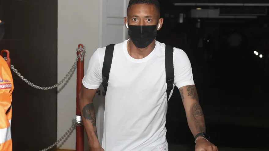 Gabriel Torres llegó a suelo tico.