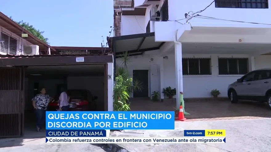 Residentes de Carrasquilla protestan por construcción de edificio