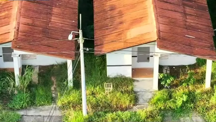 Casas abandonadas en proyecto Buenavista en La Chorrera.