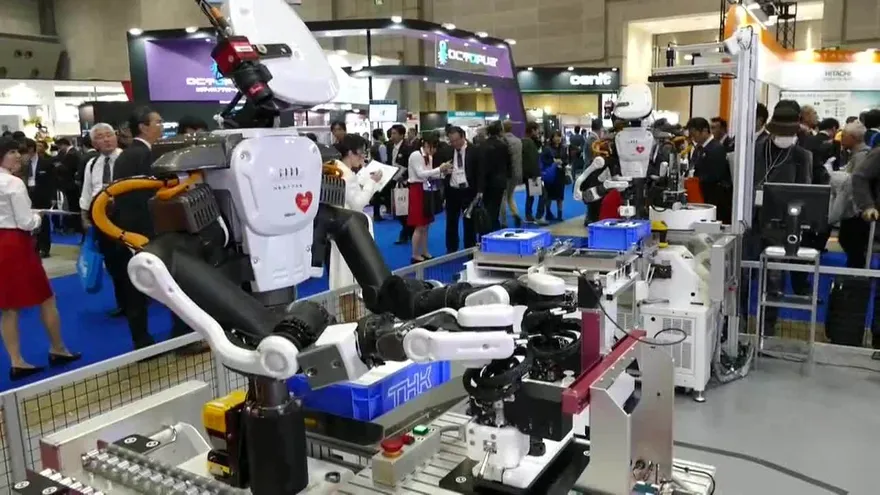 Los robots para suplir carencias afectivas continúan su expansión