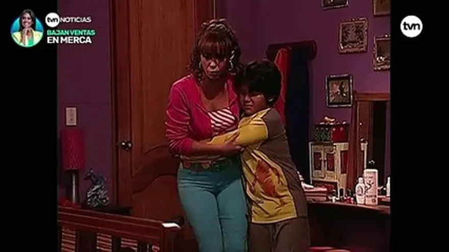 La mujer en el espejo: Bárbara está atrapada; Juliana es heredera de una herencia