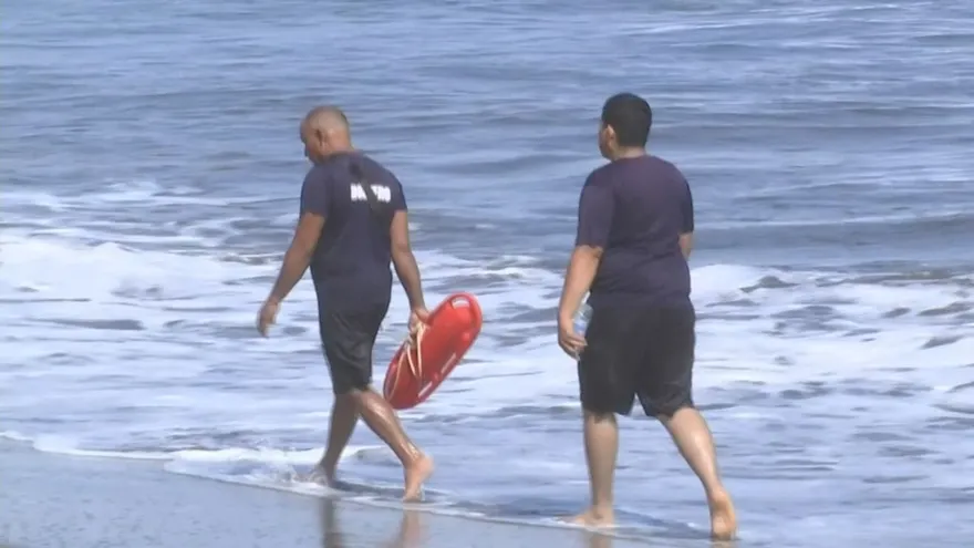 Suspenden búsqueda de menor desparecido en playa Las Lajas en Chiriquí