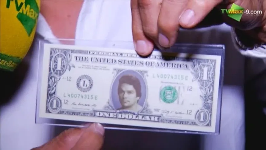 Circulan billetes con el rostro de Roberto Dur