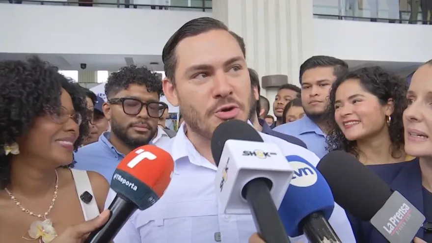 El exdiputado Juan Diego Vásquez figuraría como presidente de la coalición