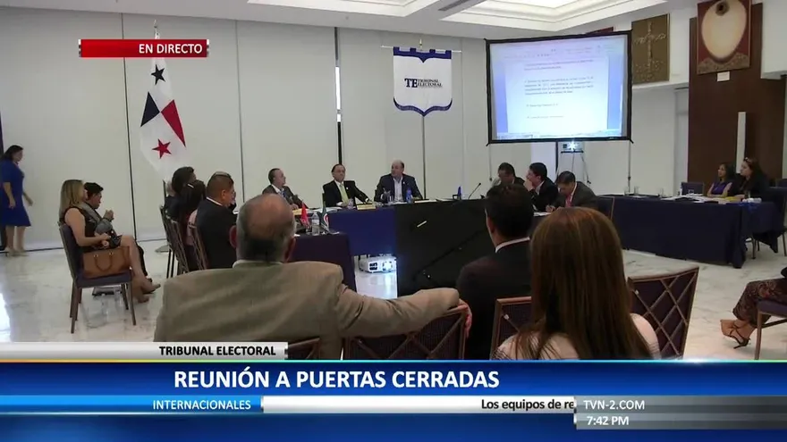Partidos políticos se reúnen con el Tribunal Electoral