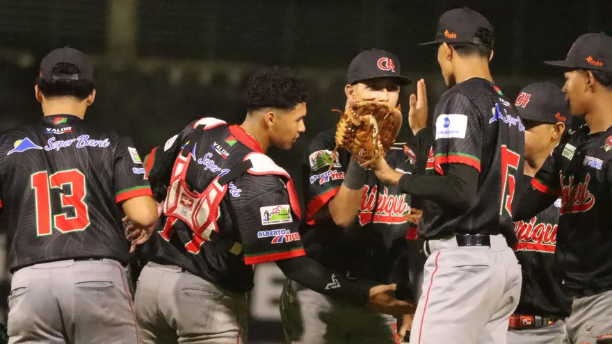 Jugadores del equipo de béisbol juvenil de Chiriquí