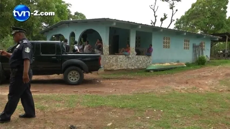 Decomisan 6 escopetas y un rifle en Calzada Larga