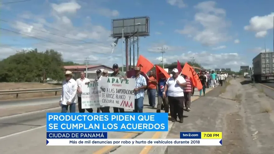 Productores siguen protestando a pesar del acuerdo con el gobierno