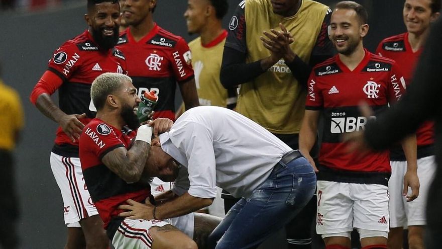 Flamengo clasificó a las semifinales de la Copa Libertadores eliminando a Olimpia