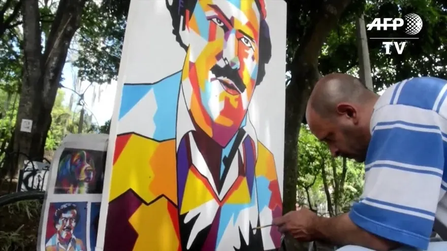 La fiebre por Pablo Escobar vive a través del óleo en Medellín