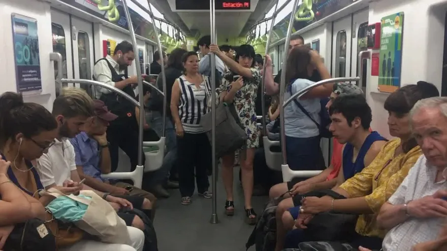 Tarifas de transporte público aumentan hasta 60% en Argentina