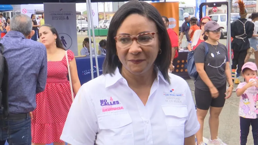 Niurka Palacios, ministra de la Mujer.