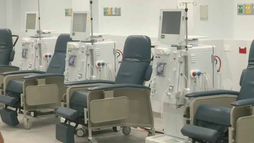 Sala de hemodiálisis en el Complejo Hospitalario Dr. Arnulfo Arias Madrid.