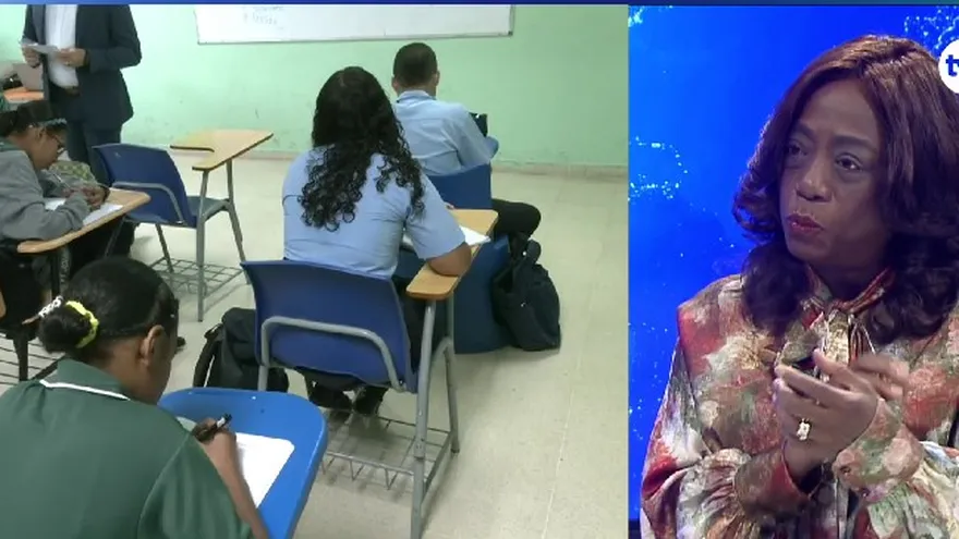 Lucy Molinar, ministra de Educación.
