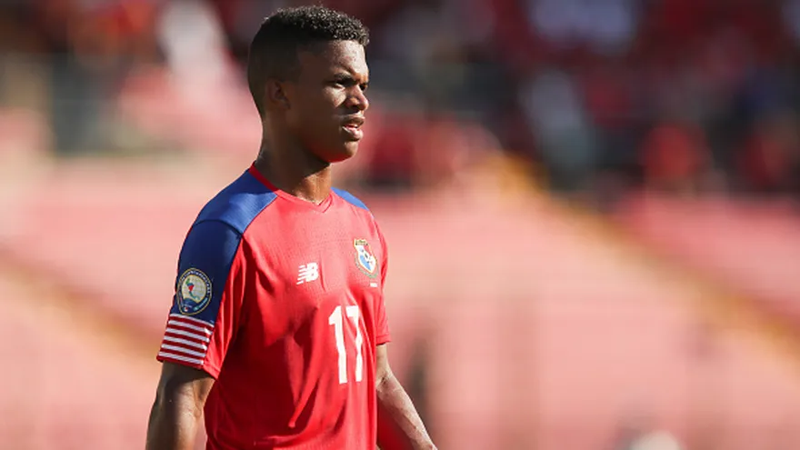 Luis Ovalle: "Vemos como una obligación ganar en Puerto España"