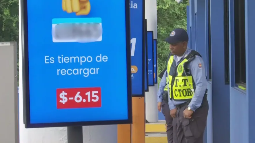 Detectan a conductores sin saldo en Panapass, sin placas y con deuda circulando en corredores Sur y Norte