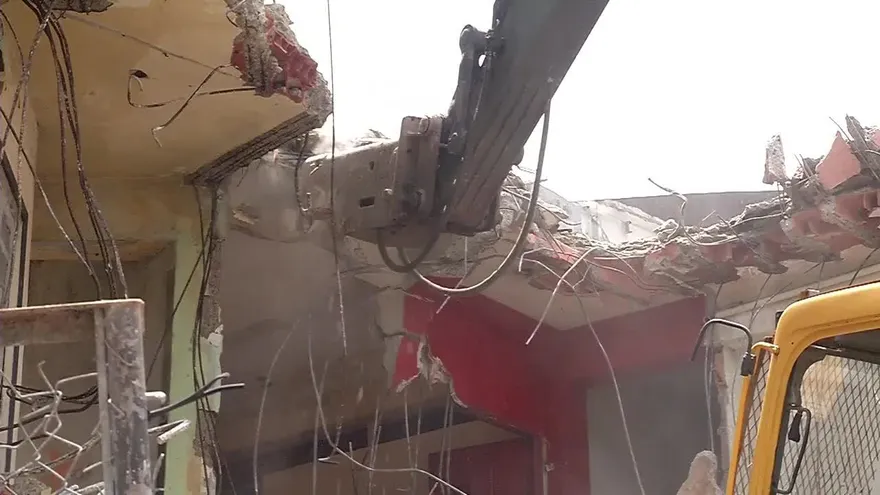 Demuelen Teatro Bella Vista